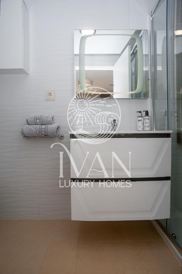 אורופסה דל מר Casa Emiliaivan Luxury Homes 8ªpta Norte 1ª Linea מראה חיצוני תמונה